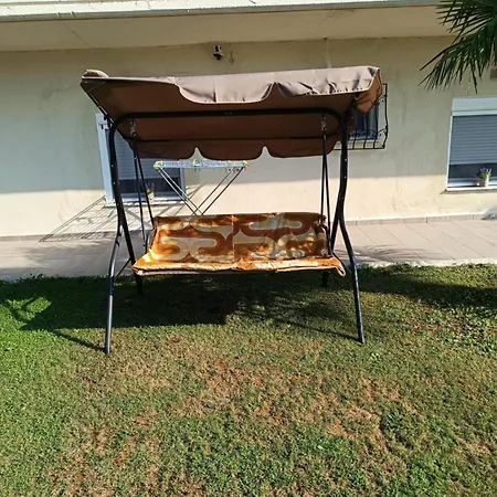 Prázdninový dům Dimis *